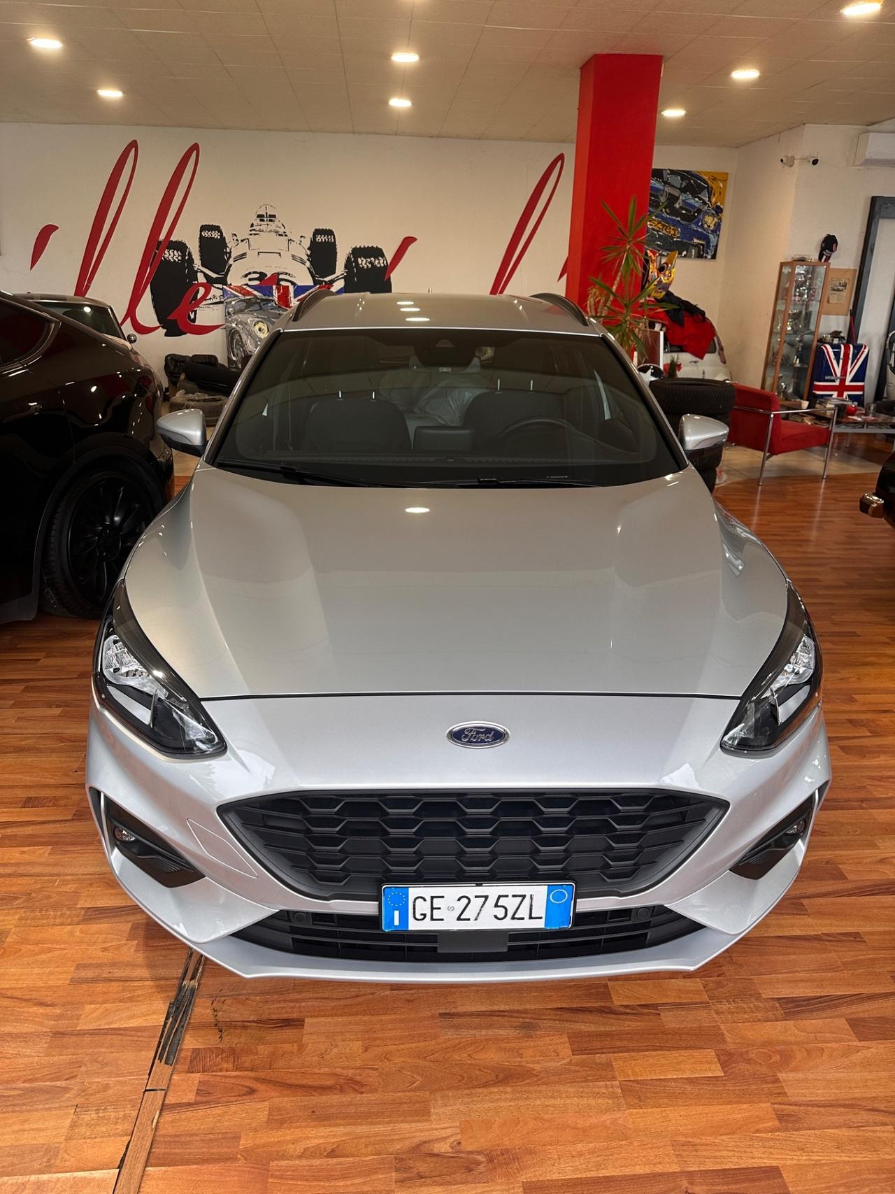 Ford Focus 1.0 EcoBoost Hybrid 125 CV SW ST-Line X