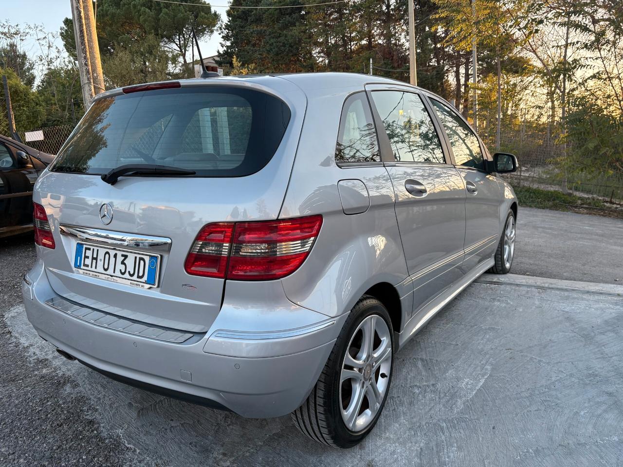 Mercedes-benz B 200 CDI