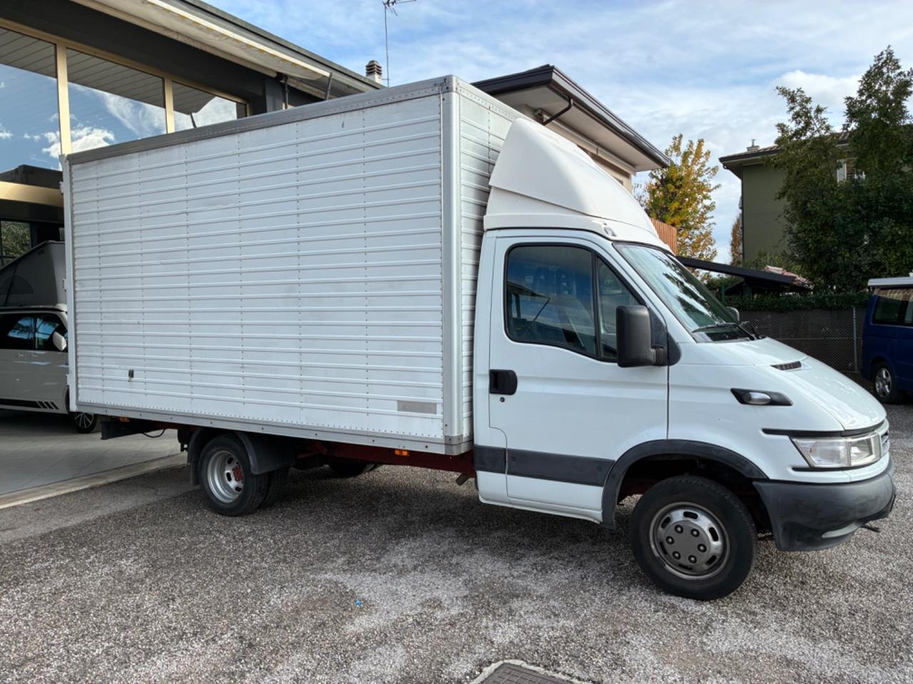 Iveco Daily 35 3.0 Hpi TDI PLM-RG Cassonato