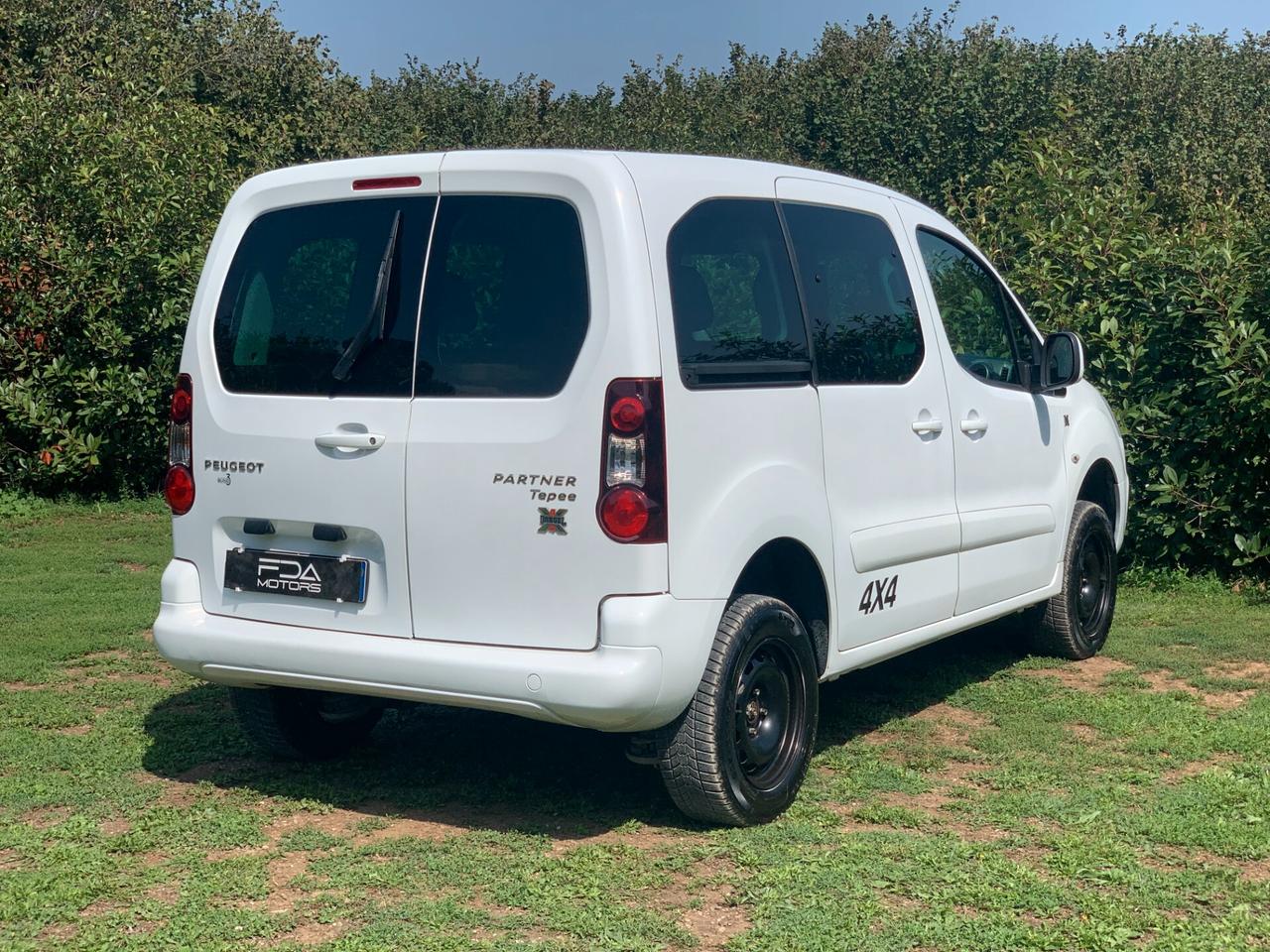 Peugeot Partner Tepee BlueHDi 100 4x4 Active Traction Control Plus