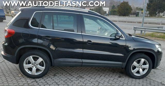 VOLKSWAGEN Tiguan 2.0 TDI DPF 4MOTION DSG Sport & Style