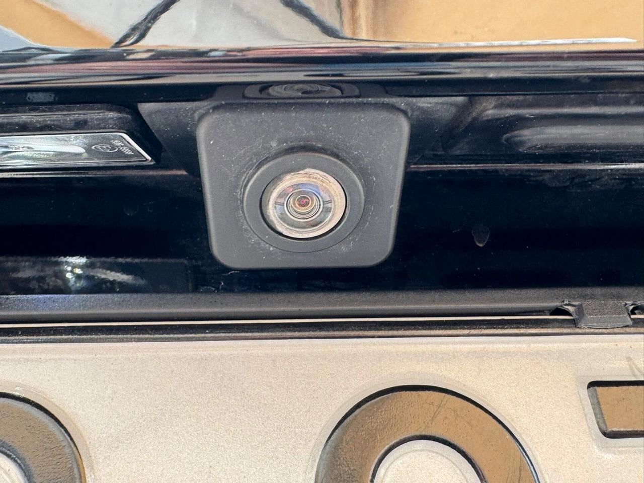 PEUGEOT 3008 1.5 HDI EAT8 ALLURE PAK PERFETTA