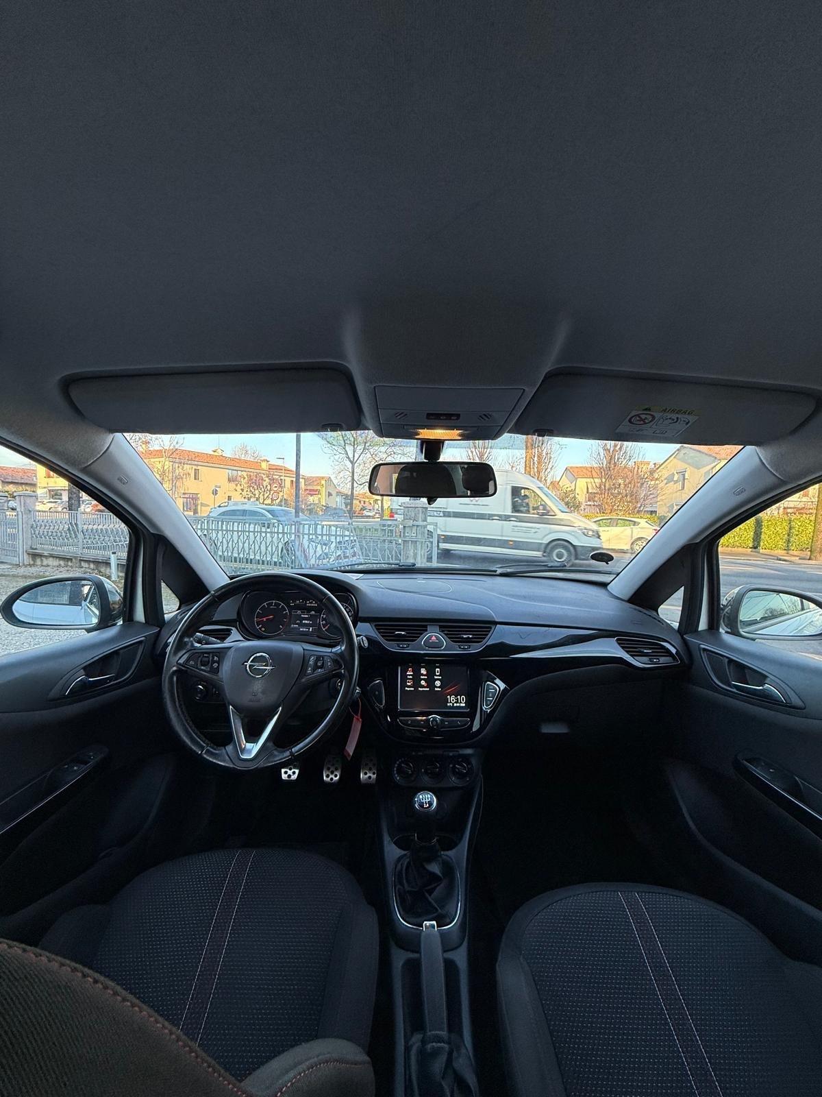 Opel Corsa 1.4 90CV GPL Tech Coupé b-Color