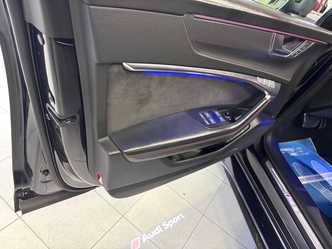 AUDI RS6 600CV IVA INCLUSA OK LEASING CERTIFICATA TETTO + CARBONCERAMICI OK PERMUTE