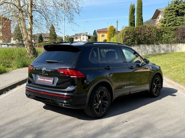 VOLKSWAGEN Tiguan 1.5 TSI 150 CV DSG R-Line UNICO PROPRIETARIO