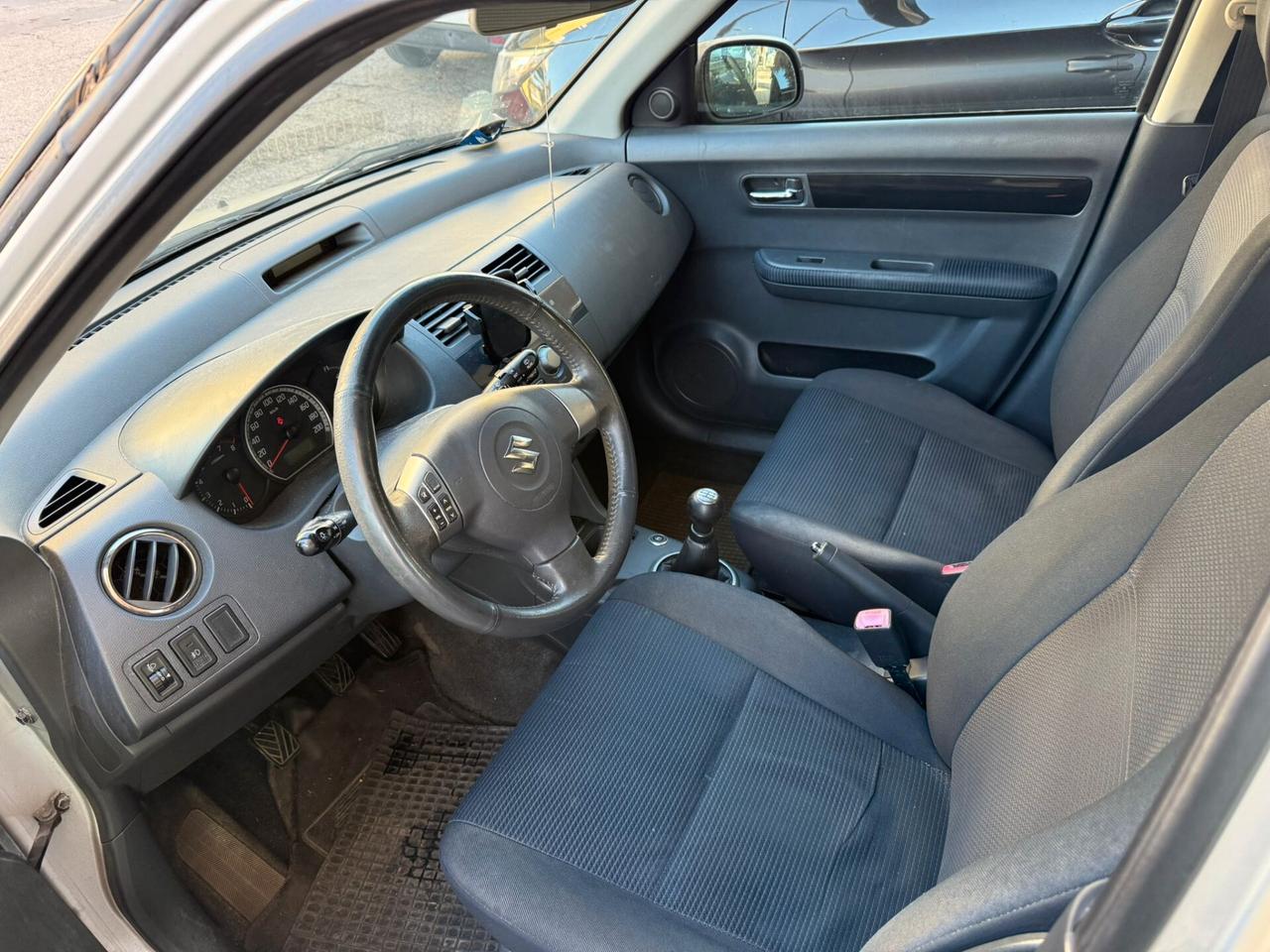 SUZUKI SWIFT 1,3 GPL 92 CV 4X4 OUTDOOR GL 5P