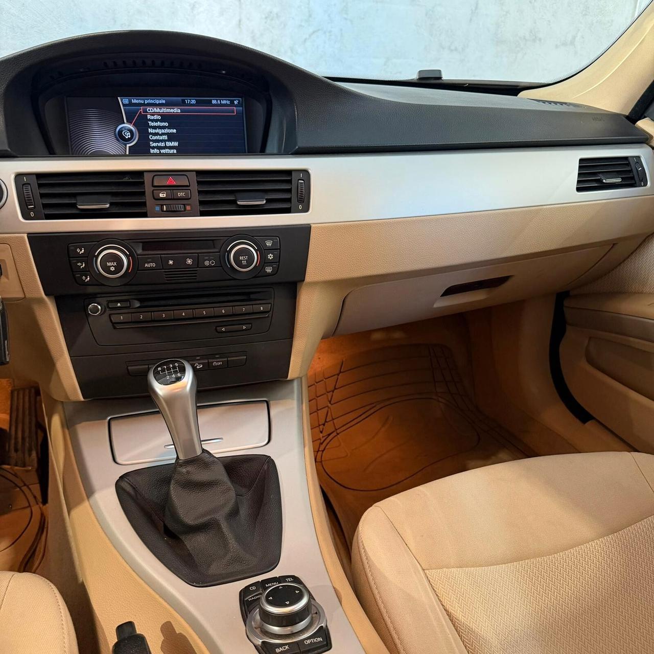 Bmw 320D touring X-DRIVE