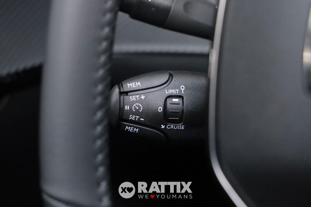 Peugeot 208 1.2 puretech 100CV Business