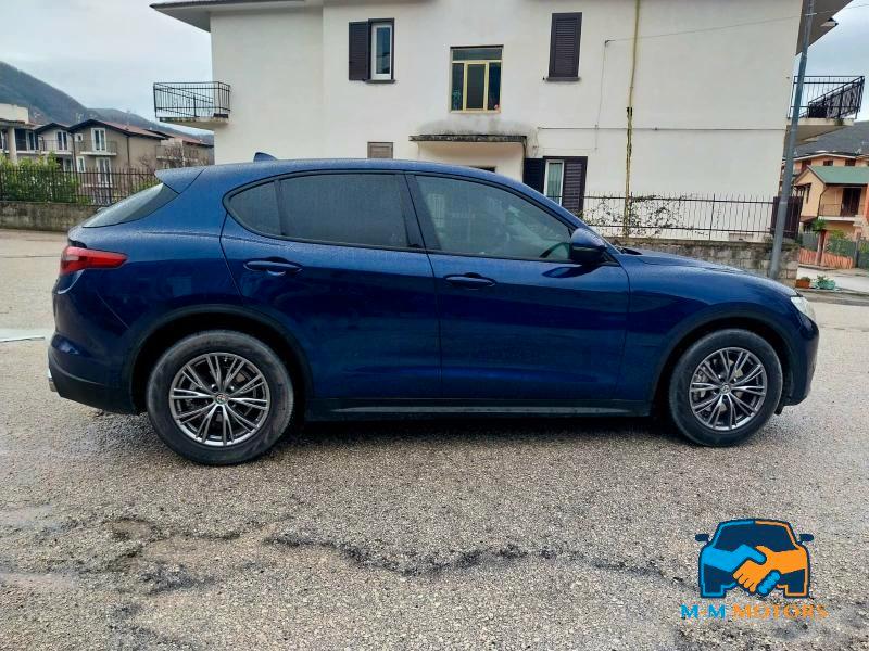 Alfa Romeo Stelvio 2.2 t Business rwd 180cv auto