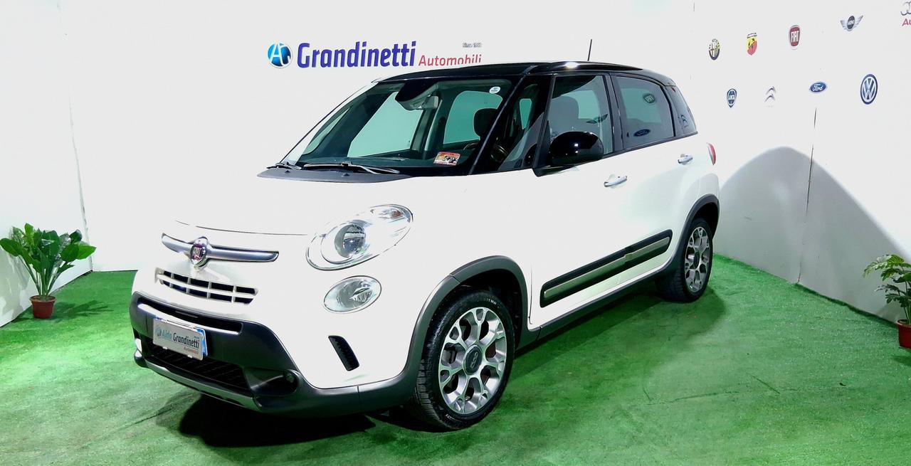 fiat 500l trekking 1.3 mjt 85cv automatica-2014