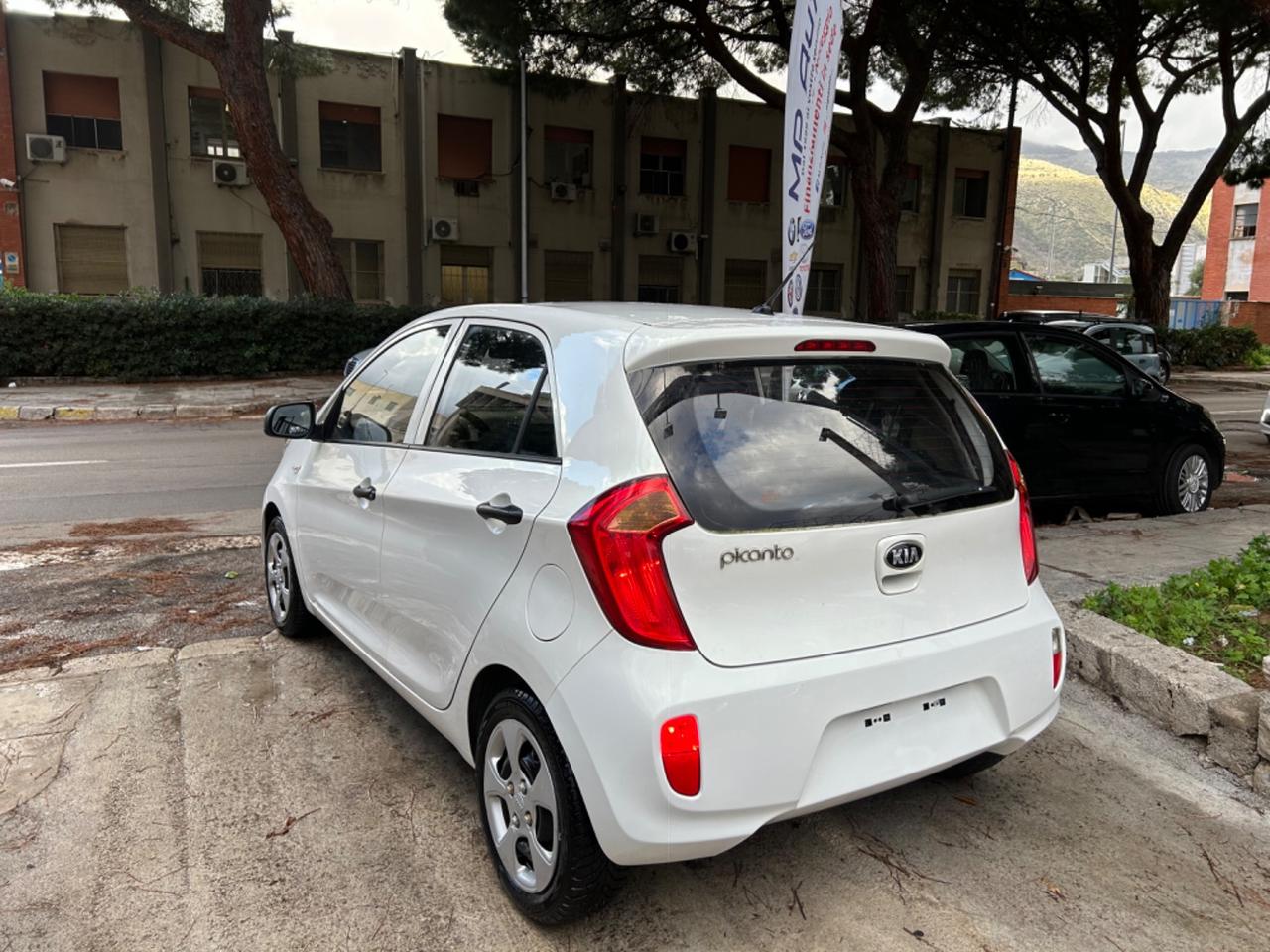 Kia Picanto 1.0 12V 5 porte Style