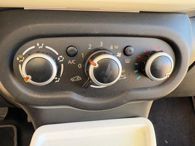 RENAULT Twingo SCe Lovely AUTOMATICA CABRIO NAVIGATORE OK NEOP