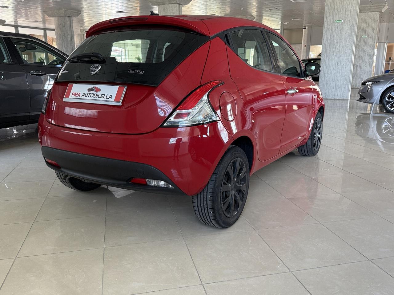 LANCIA Ypsilon Silver - 1.0 Hybrid 70cv S&S E6D