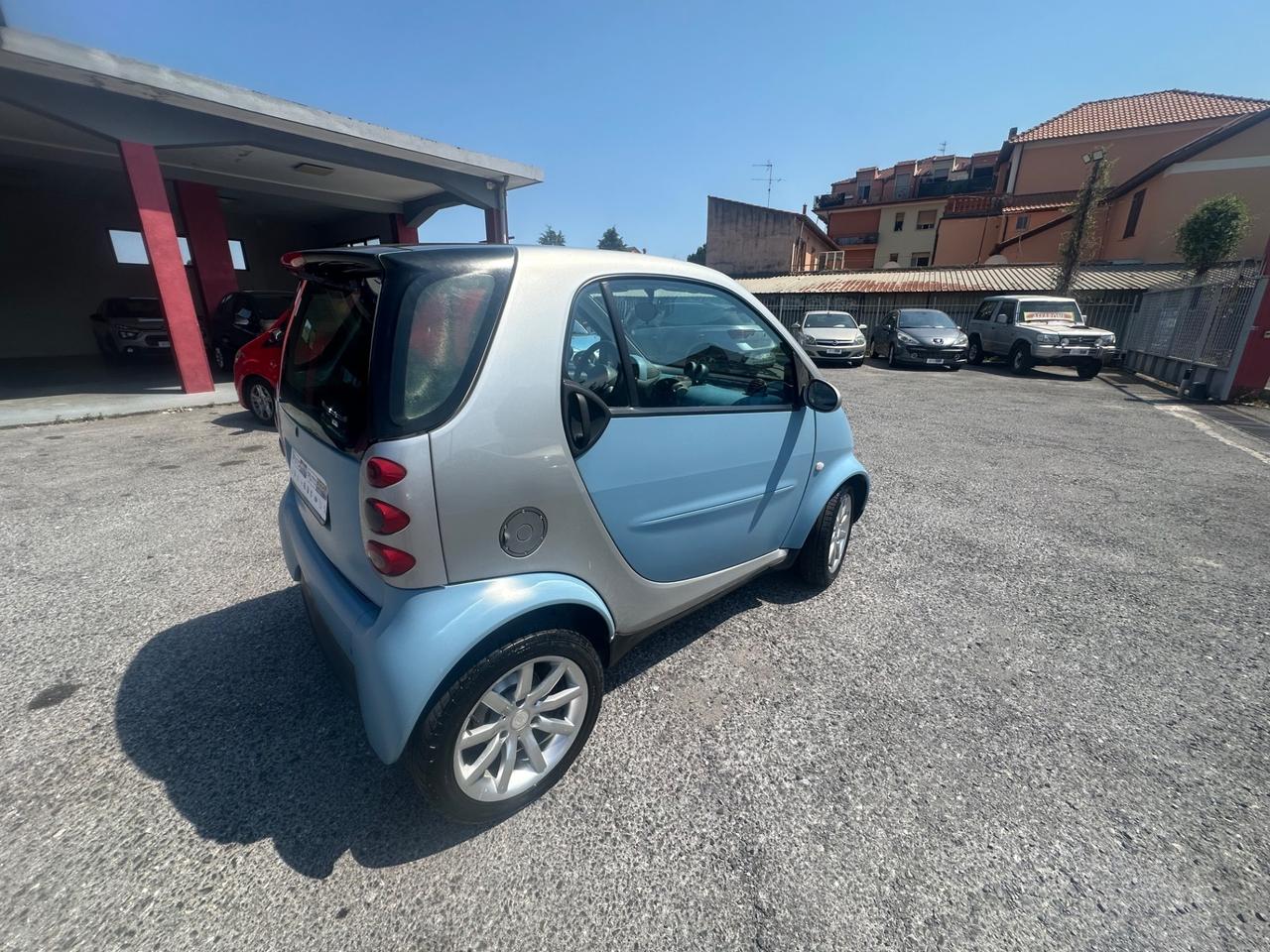 Smart ForTwo 700 coupé grandstyle (45 kW)