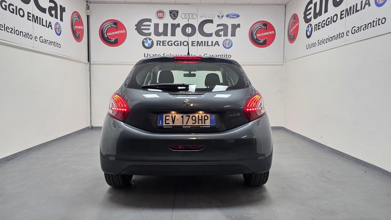 Peugeot 208 1.4 HDi 68 CV 5 porte Allure 07/2014 Neopatentati Euro 5B