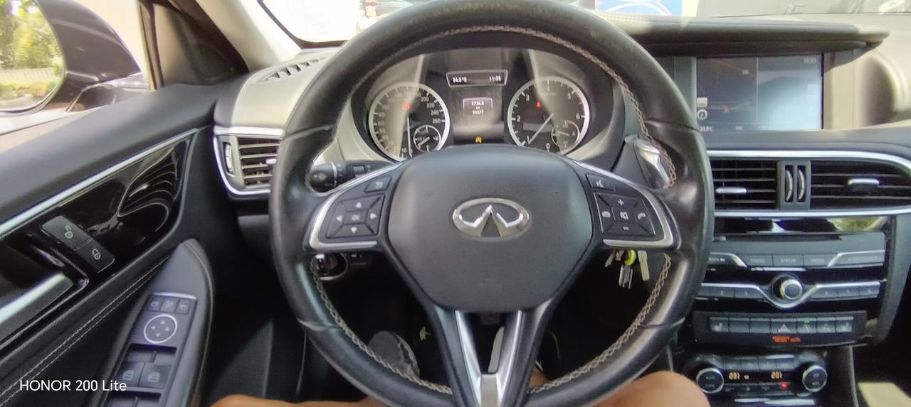 Infiniti Q30 1.5d Business 109cv
