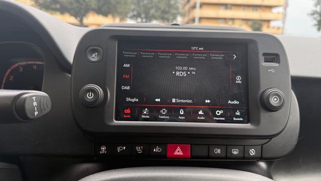FIAT Panda 1.0 FIREFLY S&S HYBRID CITY LIFE*CARPLAY*USB*