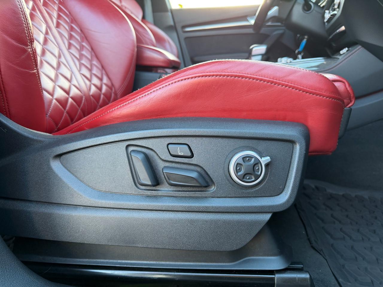 Audi SQ5 3.0 tdi quattro 347cv Tetto*Sospensioni*Full