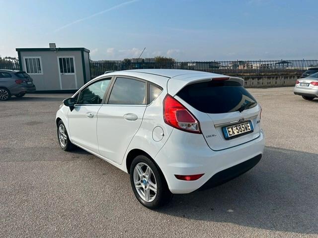 Ford Fiesta 1.4 5p. Bz.- GPL Titanium