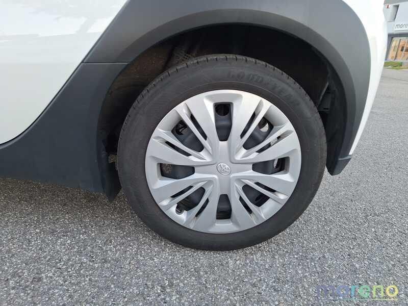 Toyota Aygo X 1.0 Active 72 CV
