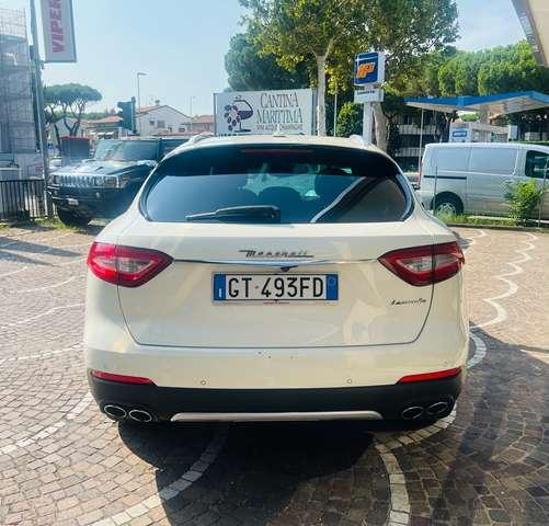 Maserati Levante 3.0 V6 275cv auto - book service - full full