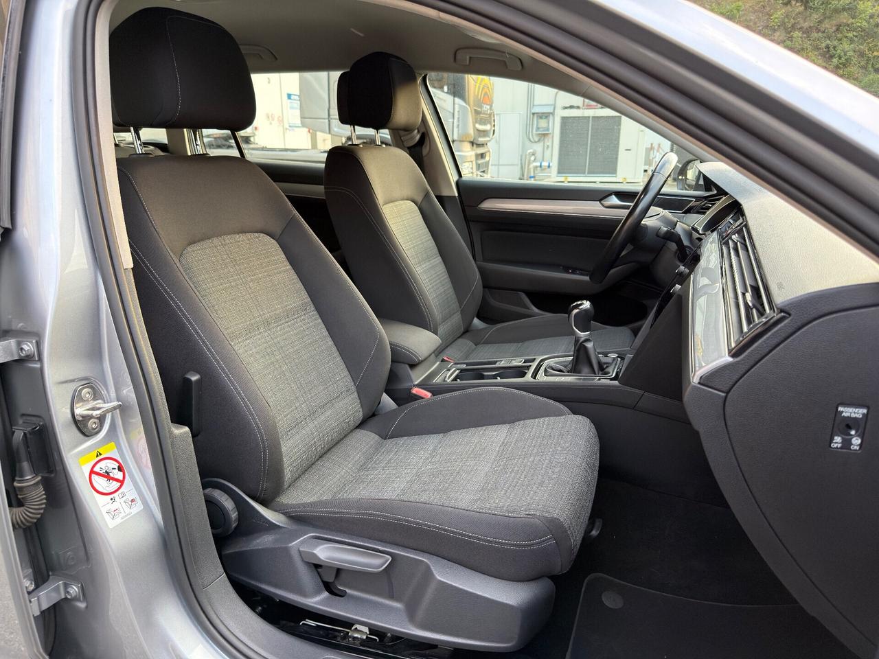 VOLKSWAGEN PASSAT 2.0 TDI 150cv PERFETTA 2021