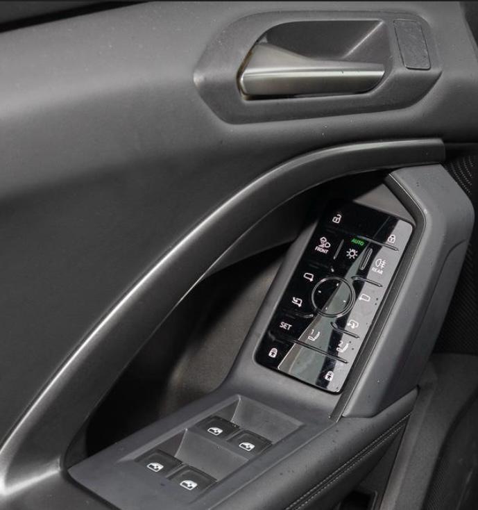 Audi Q5 40 TDI 204 CV quattro S tronic Identity Black