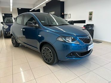 Lancia Ypsilon 1.0 FireFly 5 porte S&S Hybryd Gold