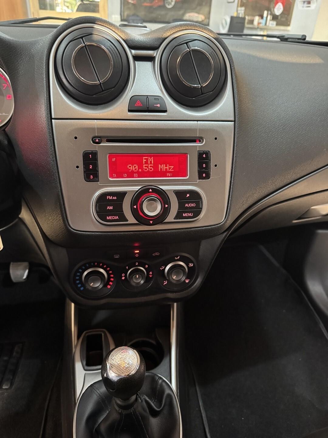 ALFA MiTo 1.4 Benz. 77 cv.