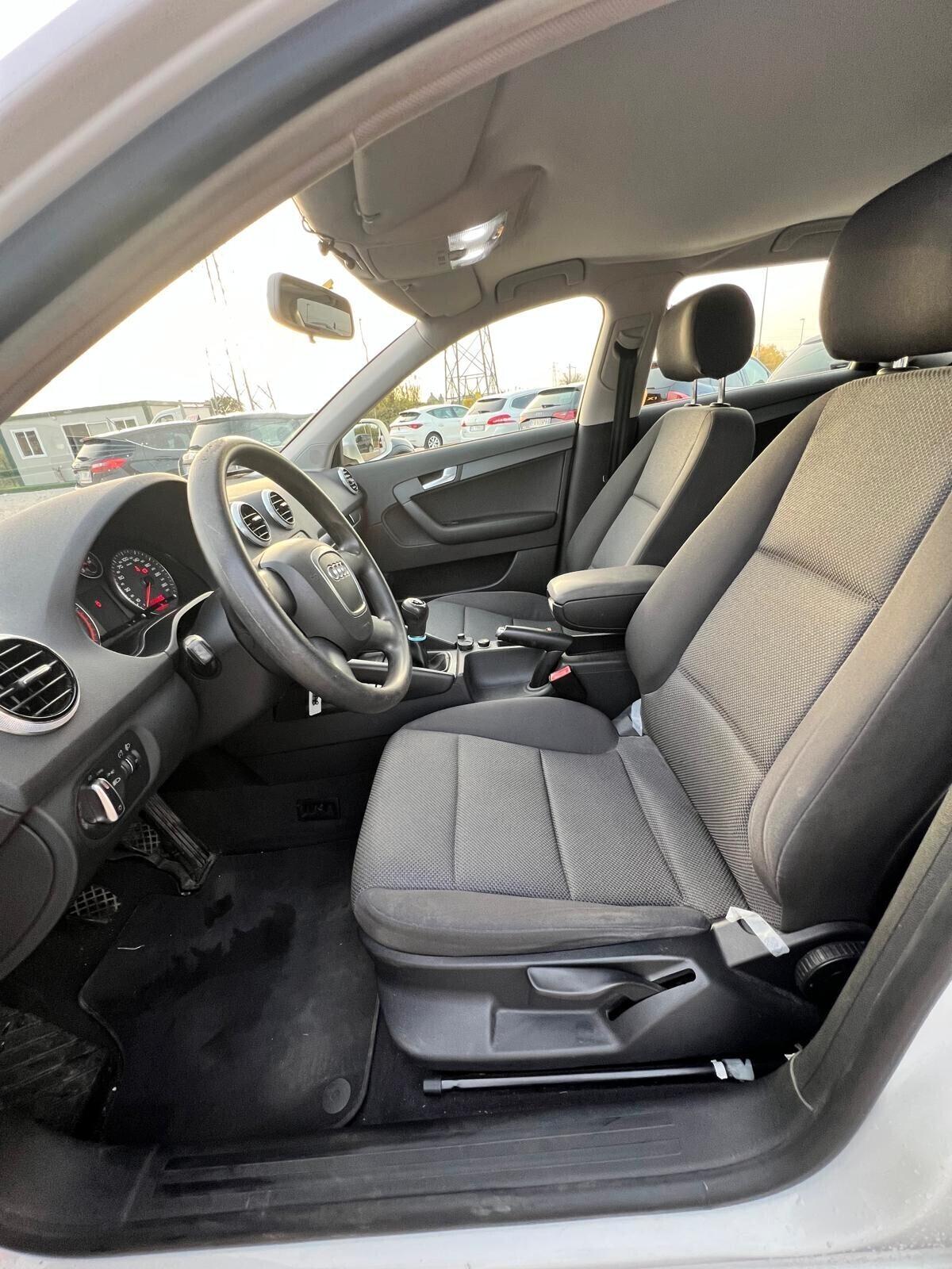 (NEOPATENTATI) Audi A3 SPB 1.6 TDI 105 CV