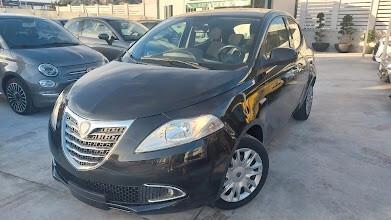 Lancia Ypsilon 1.2 69 CV 5 porte 2014