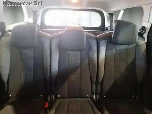 PEUGEOT 5008 1.5 bluehdi 130cv Business EAT8 - FS538DX