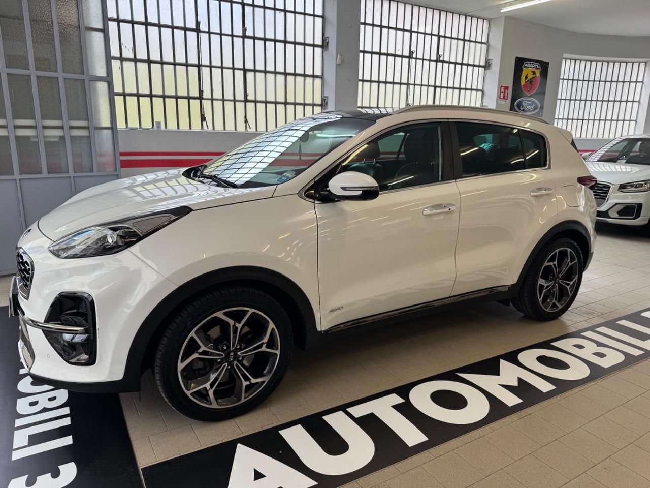Kia Sportage 2.0 CRDI 185 CV AT8 AWD Mild Hybrid 48V GT Line