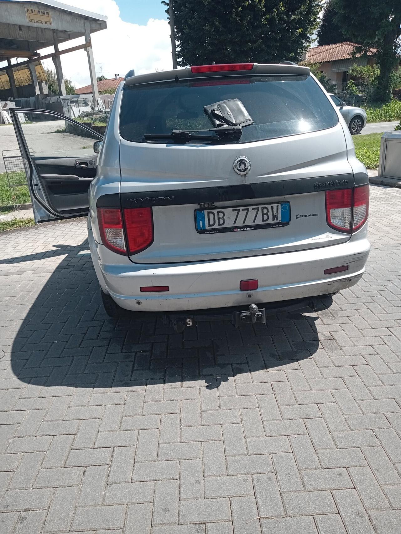 Ssangyong Kyron 2.0 XDi GANCIO DI TRAINO