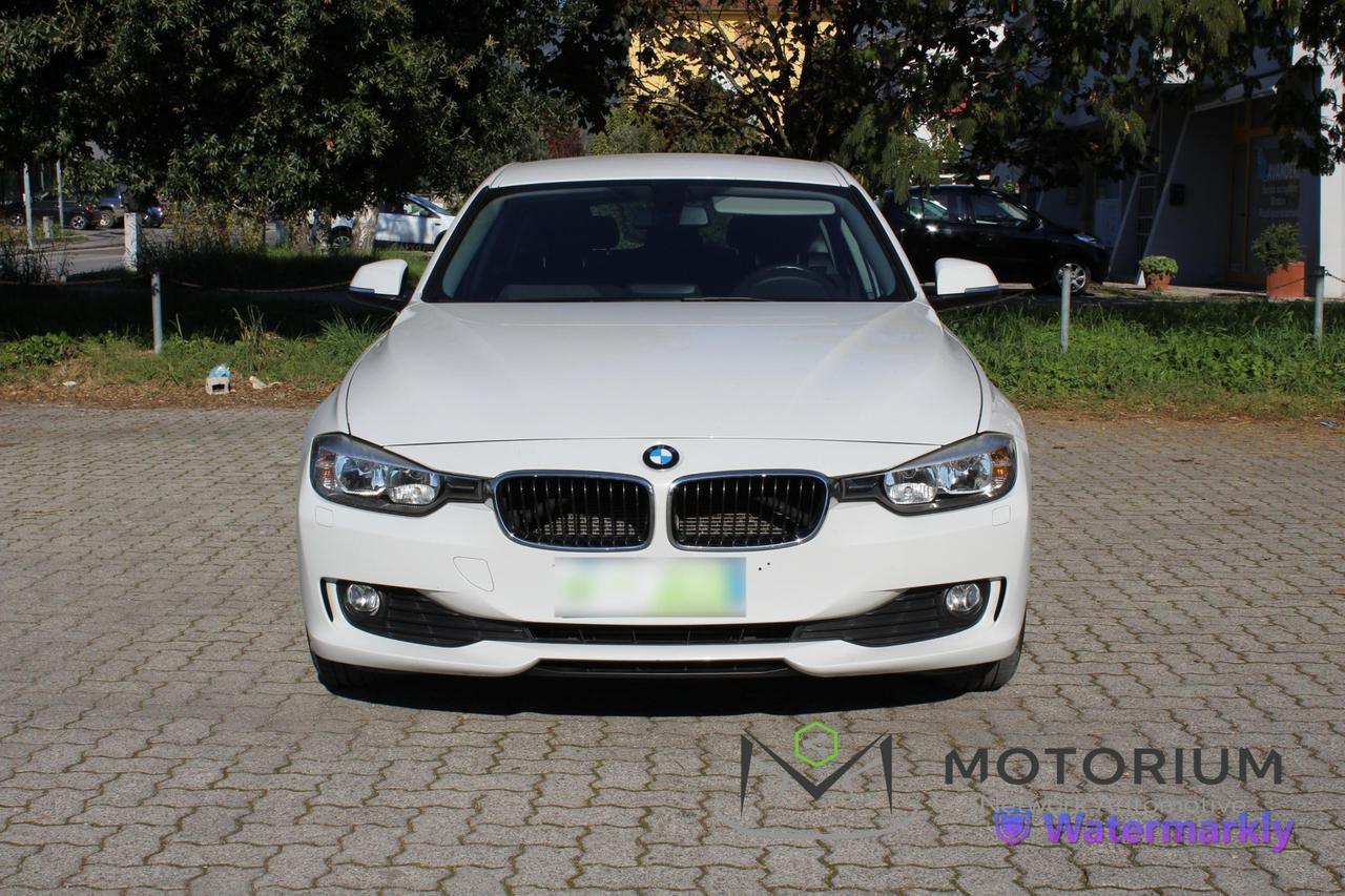 BMW 320 d Touring Business GANCIO TRAINO