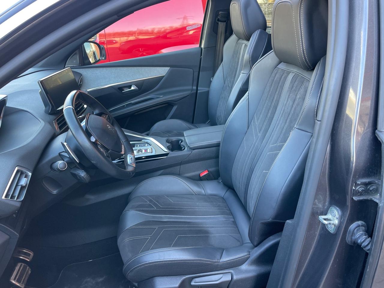 Peugeot 3008 BlueHDi 130 S&S EAT8 GT Tetto Alcantara