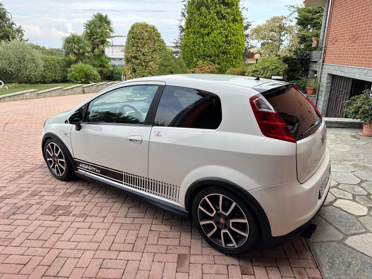 Grande Punto Abarth 1.4 T-Jet 16V