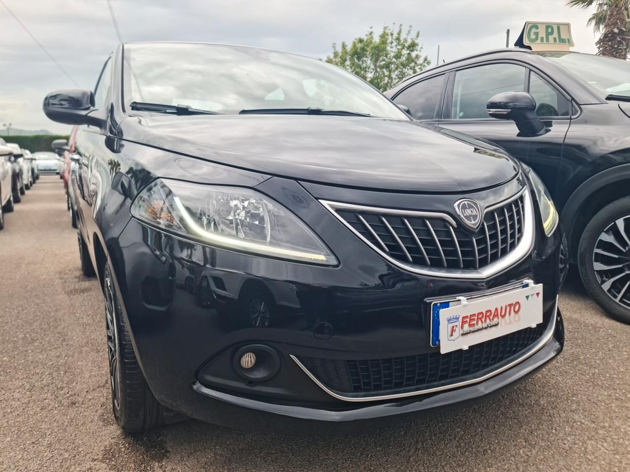 LANCIA Y HYBRID GOLD FULL ITALIANA GARANZIA