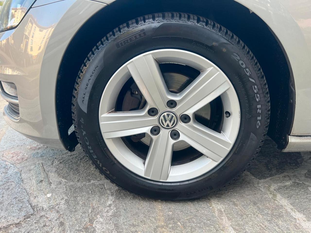 VW GOLF 1.4 TGI 5p. HIGHLINE BLUEMOTION METANO