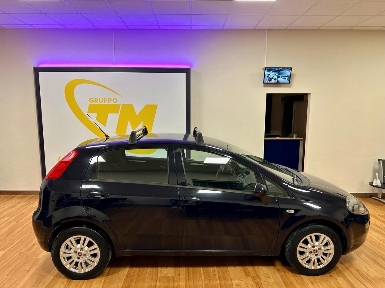 Fiat Punto 5p 1.4 * NEOPATENTATI* GPL E6