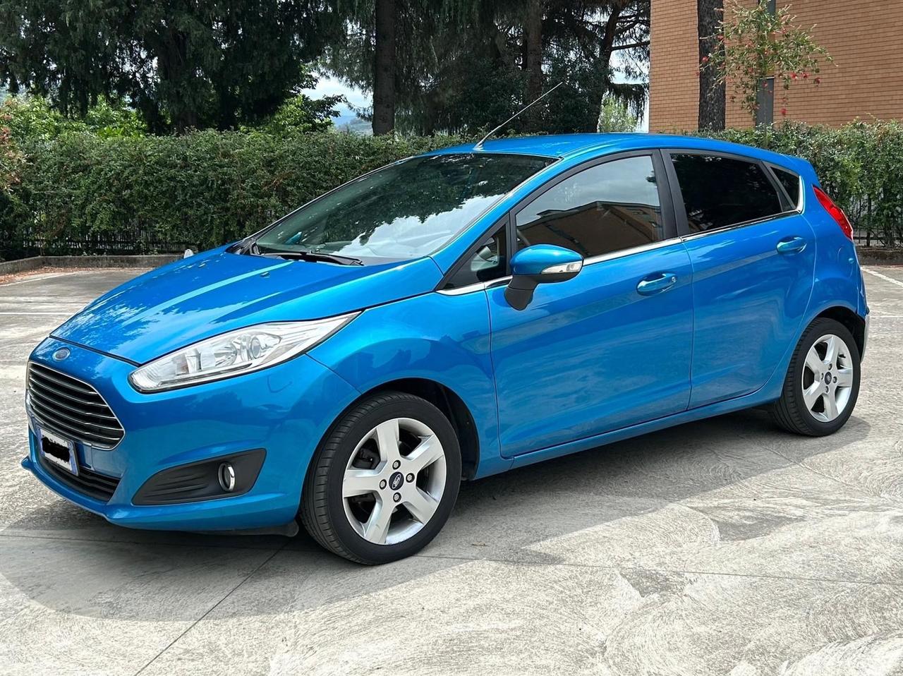 Ford Fiesta 1.5 TDCi 75CV 5 porte Titanium