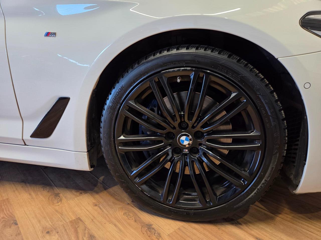 BMW 530 530 D XDRIVE TOURING MSPORT