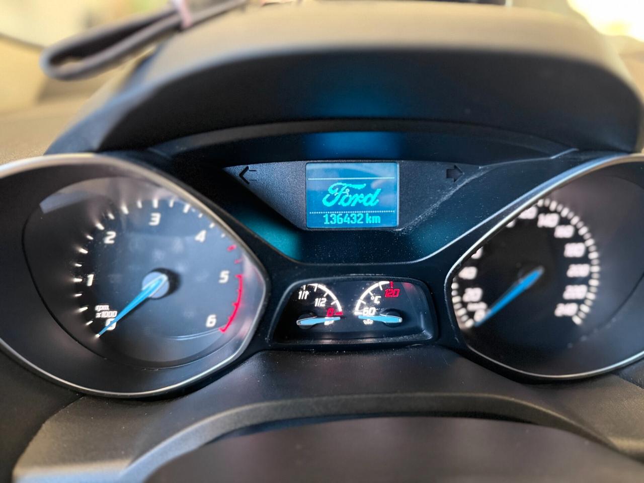 Ford Kuga 2.0 TDCI 115 CV 2WD Titanium