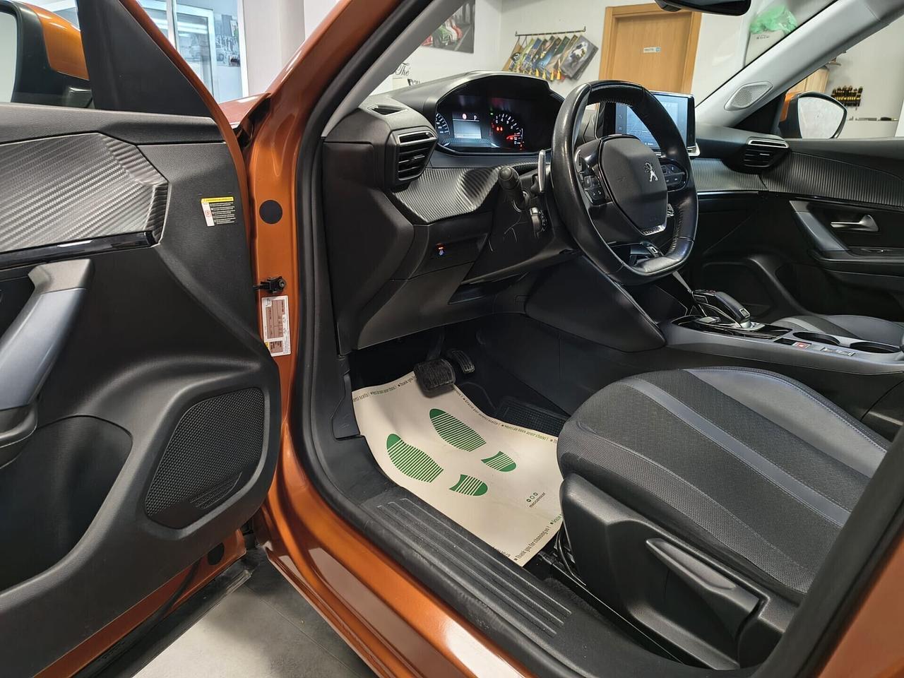 PEUGEOT 2008 ALLURE AUT. GARANTITA 12 MESI