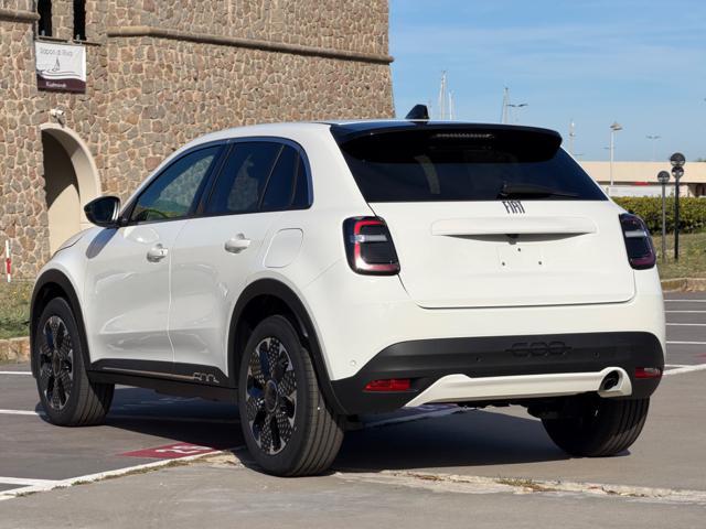 FIAT 600 KM0 LA PRIMA 100CV+CARPLAY WI-FI+18''+RCAM+2PDC