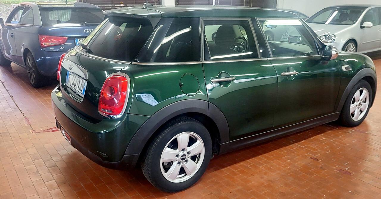 Mini Mini 1.5 Cooper D Business XL 5 porte