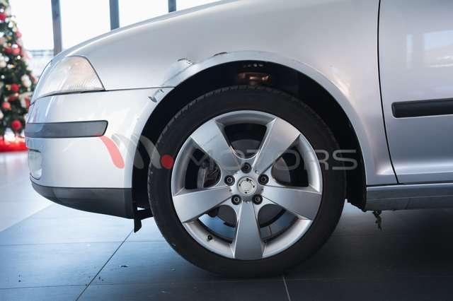 Skoda Octavia Wagon 2.0 TDI Elegance DSG