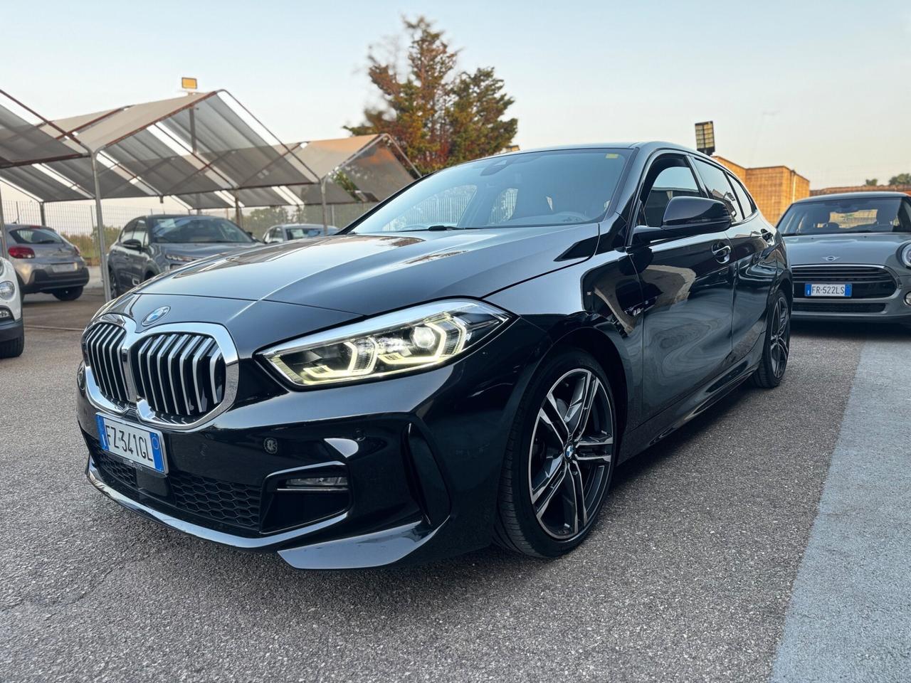 Bmw 118 118d 5p. Msport Cockpit Sedili M