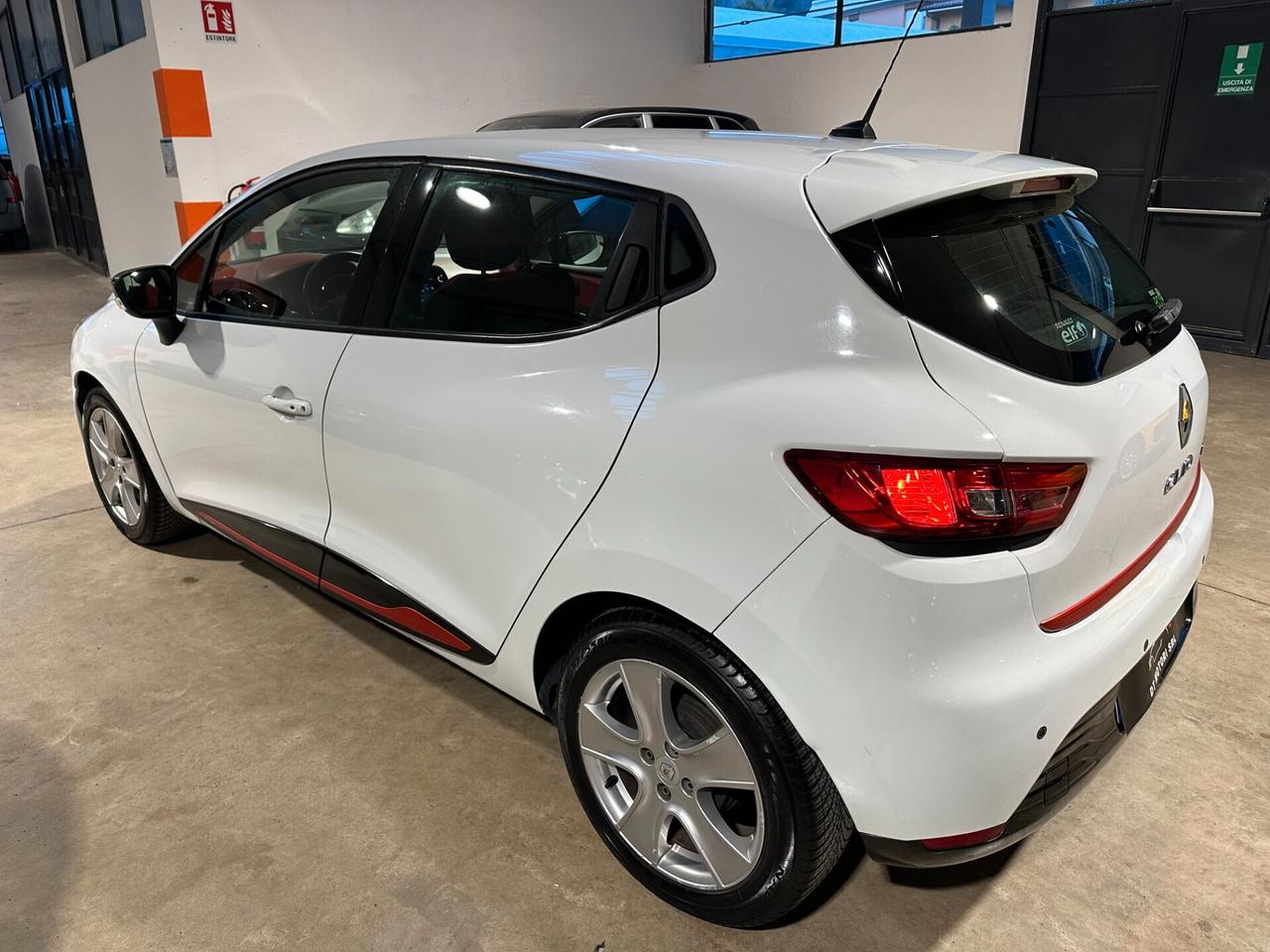 Renault Clio 0.9 TCe 12V 90CV Start&Stop 5 porte Energy