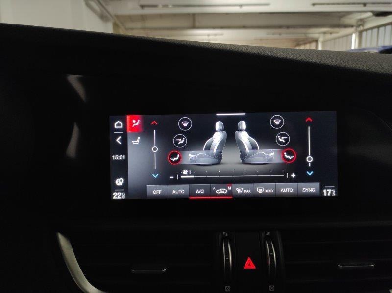 ALFA ROMEO Giulia (2016) - Giulia 2.0 Turbo 280 CV AT8 AWD Q4 Ti